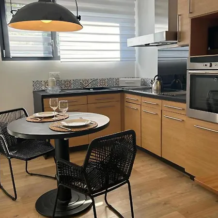 Des Coteaux Sezannais شقة